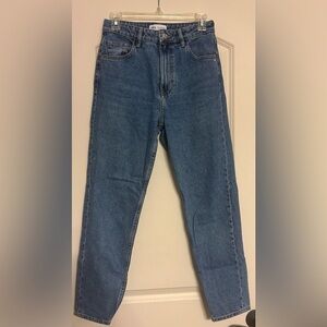 Zara straight leg Jean size 4